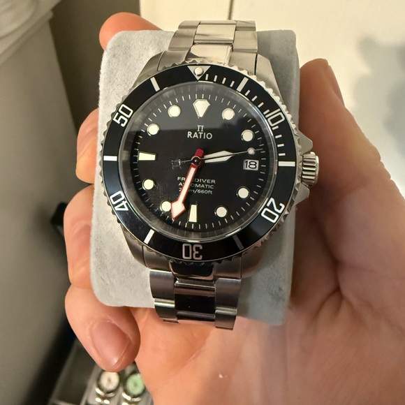 Ratio Automatic Freediver Black Dive Watch - Picture 2 of 5